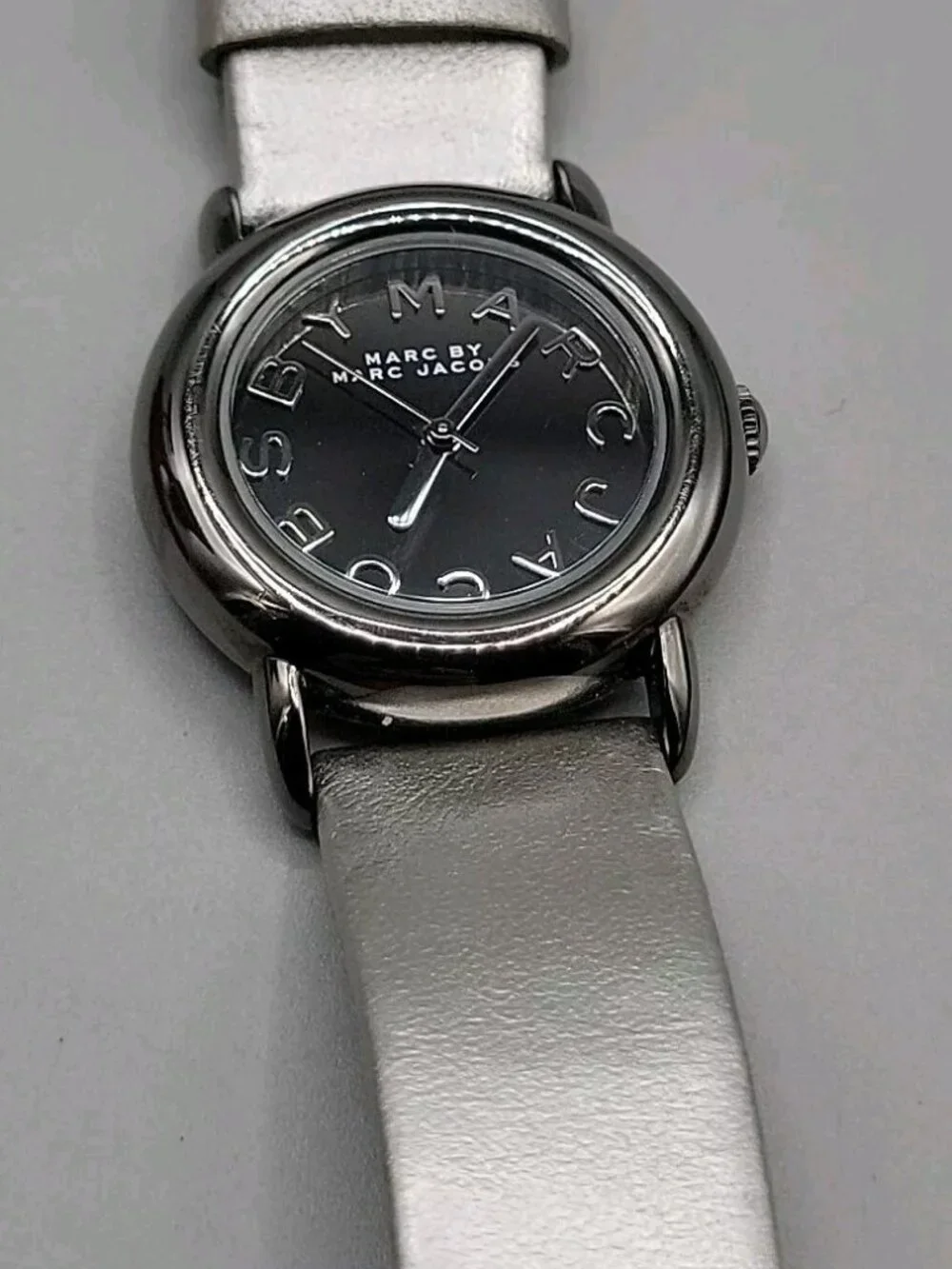 Marc Marci Watch By Marc Jacobs Ladies MBM1220 33MM 6.5